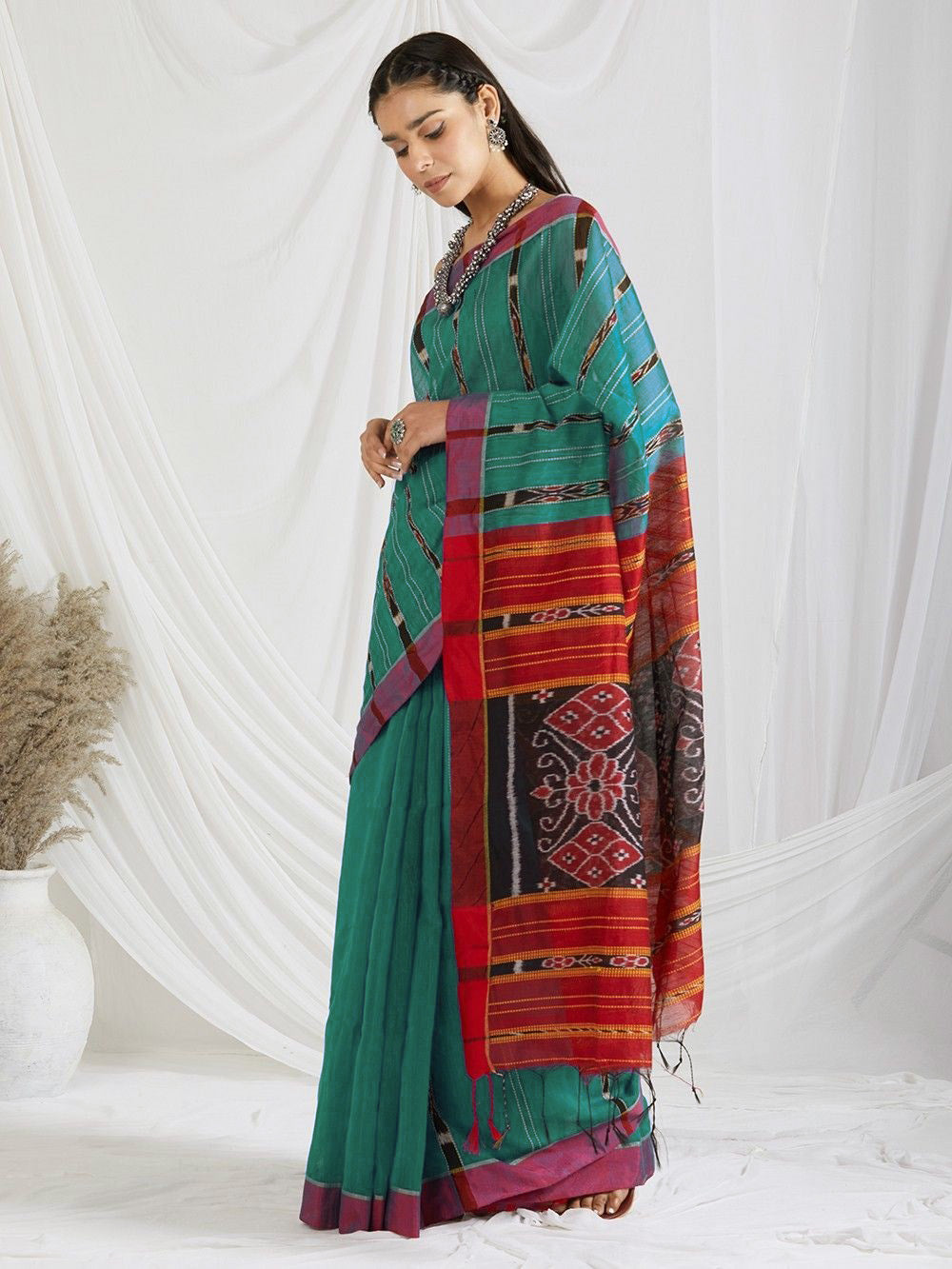 HARIT: Handloom cotton silk Sambhalpuri Ikat saree - SIMPLY KITSCH