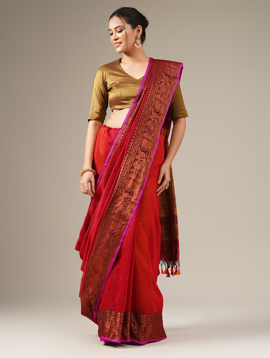 TYOHAAR: Handloom cotton silk saree with woven zari border design - SIMPLY KITSCH